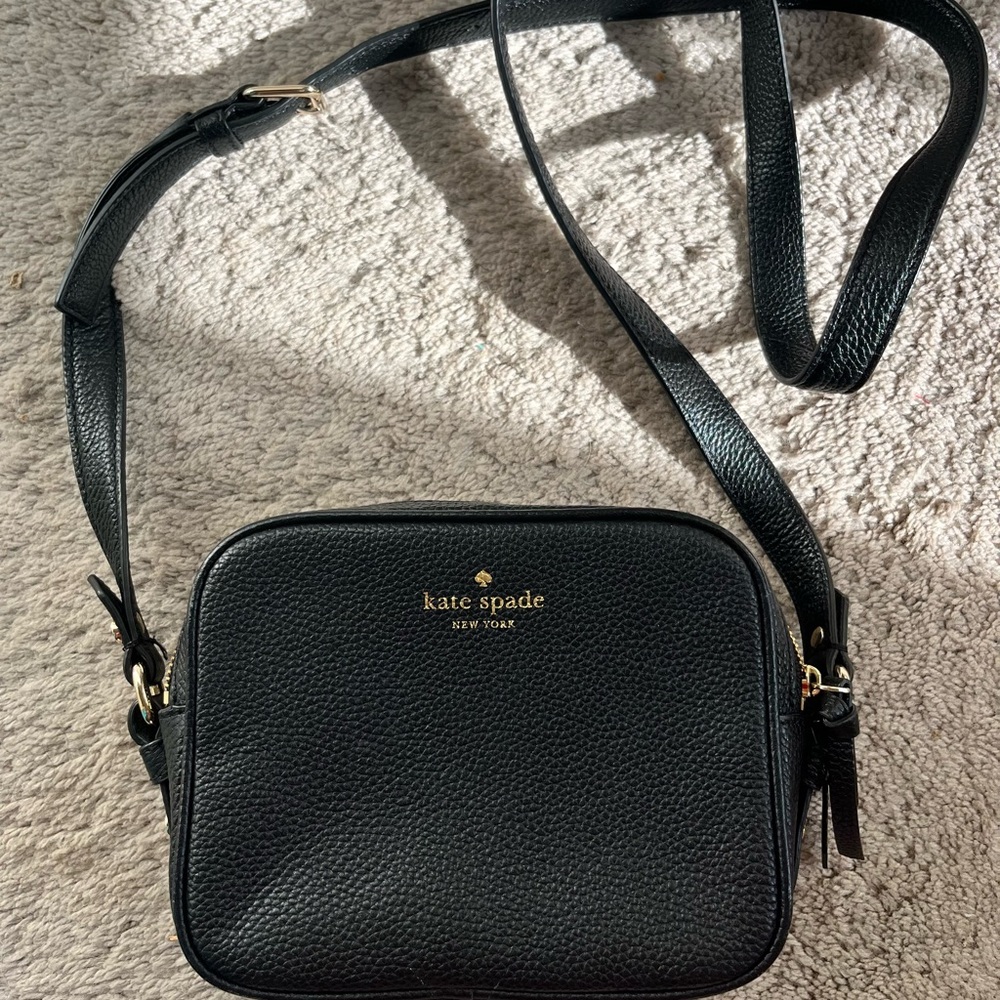 ♠️ Kate Spade Mulberry Leather crossbody purse